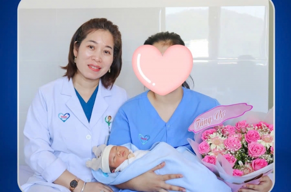 KIỂM SOÁT THÀNH CÔNG THAI KỲ CỦA SẢN PHỤ MANG THAI LẦN 3 SAU 3 THÁNG SINH M.O