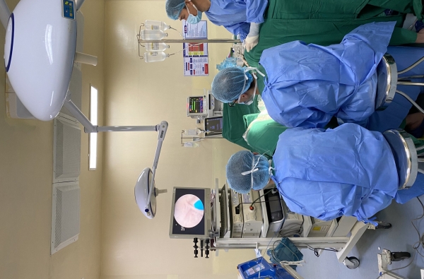 LOẠI BỎ KHỐI U TUYẾN TIỀN LIỆT 76G BẰNG NỘI SOI LASER