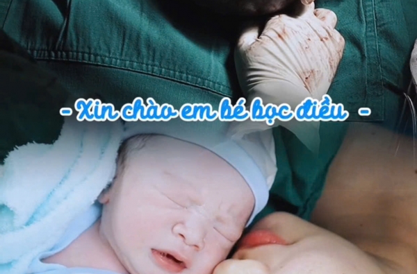 XIN CHÀO EM BÉ BỌC ĐIỀU