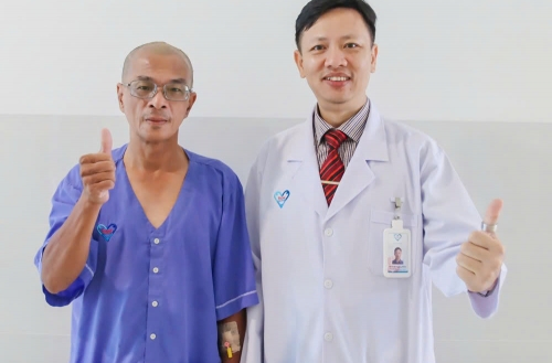 CẤP CỨU THÀNH CÔNG NGƯỜI ĐÀN ÔNG 59 TUỔI YẾU LIỆT NỬA NGƯỜI VÌ MỘT CHẤN THƯƠNG ĐẦU TỪ 2 THÁNG TRƯỚC