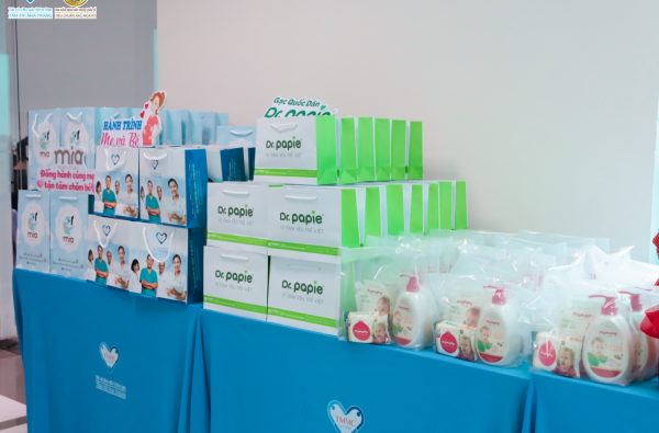 Wrapping up the July prenatal class – thank you to all the parents for your enthusiastic interest!