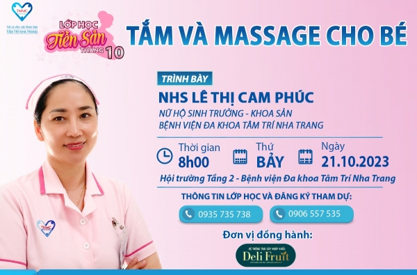 LỚP HỌC TIỀN SẢN THÁNG 10: TẮM VÀ MASSAGE CHO BÉ