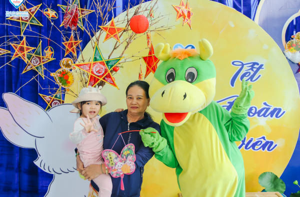 TRUNG THU VẸN TRÒN CÙNG BVĐK TÂM TRÍ NHA TRANG