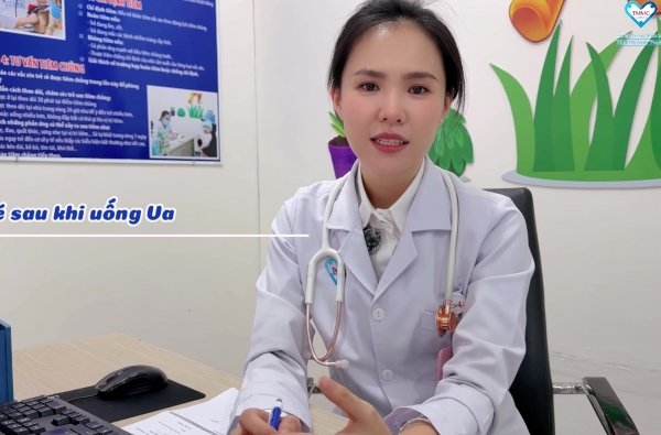 “Uống Rota xong sao con đi phân xanh vậy bác sĩ?”